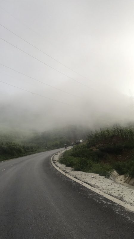 Sương mù đường lên Mộc Châu