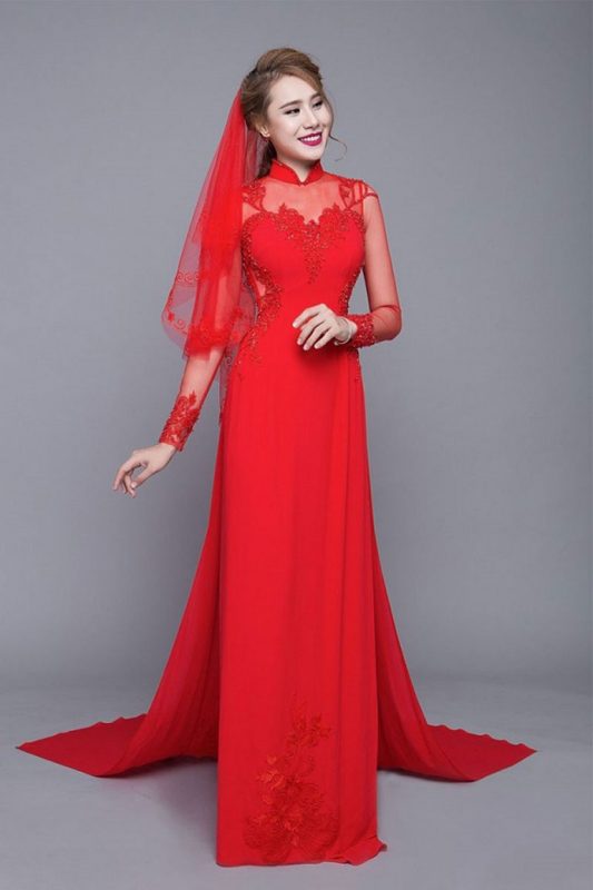áo dài cưới đỏ vải ren