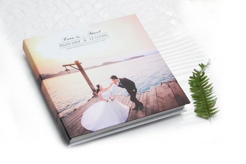 Thiết kế phần bìa album cưới photobook - Ảnh minh hoạ: Internet