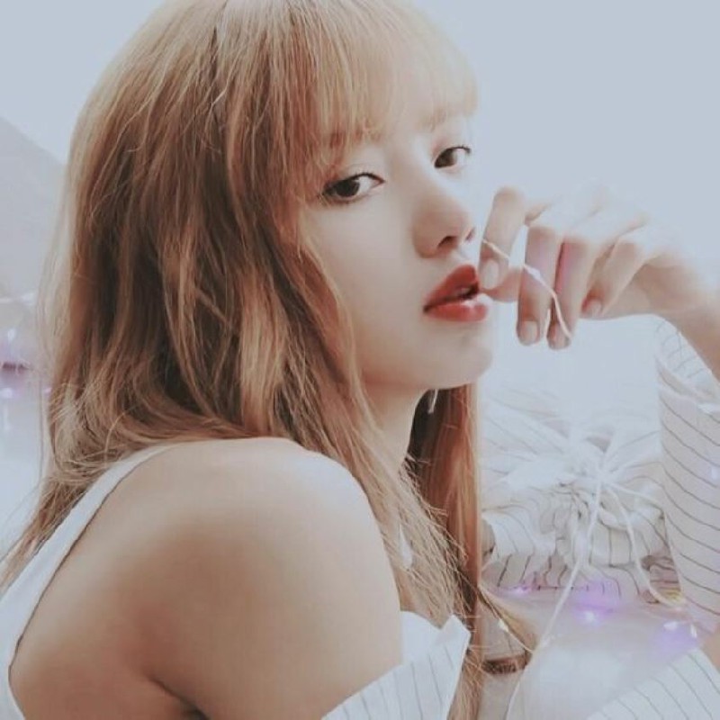 Hình ảnh Lisa cute đáng yêu nhất