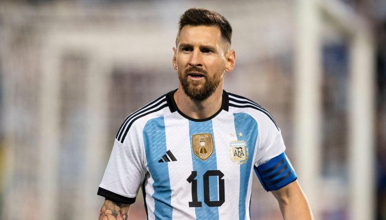 Lionel Messi: An XI of stars that Messi has humiliated: Neuer, Ramos...