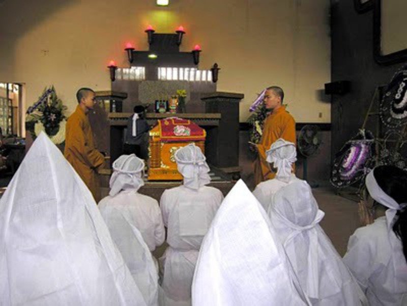 Tìm hiểu về phong tục tang lễ của người Việt Nam - Hành trình tâm linh